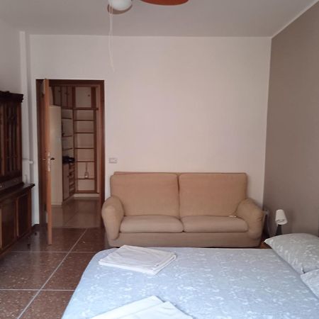 Apartamento A Casa Di Maria Roma Exterior foto